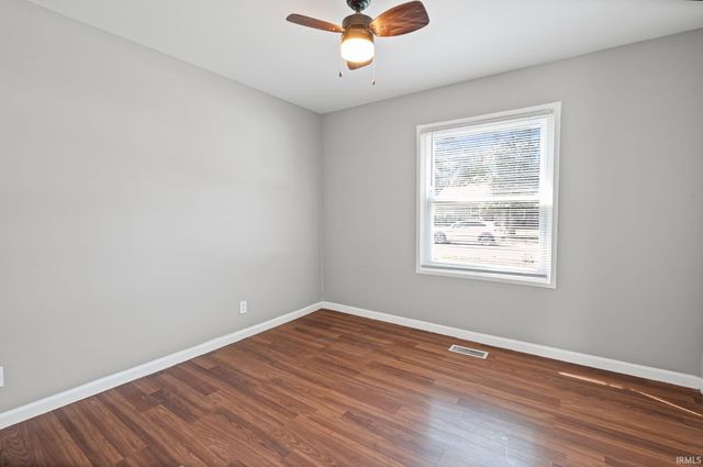 2321 Manitoba Drive, Lafayette, IN 47909