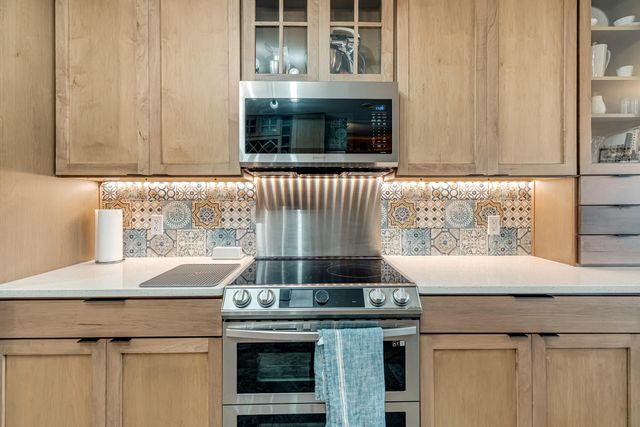 926 Scenic Oak Lane, Fort Walton Beach, FL 32547