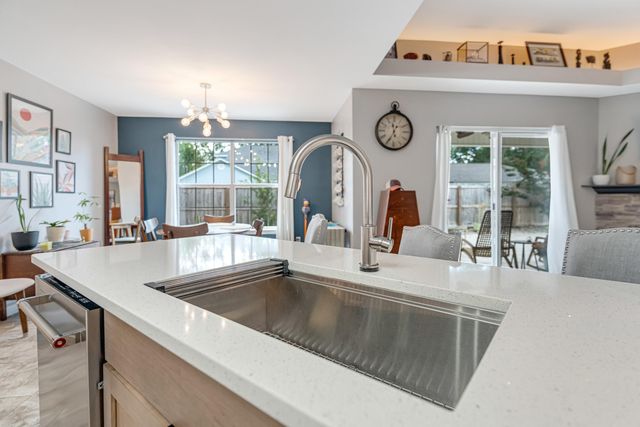 926 Scenic Oak Lane, Fort Walton Beach, FL 32547