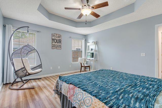 926 Scenic Oak Lane, Fort Walton Beach, FL 32547