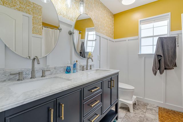 926 Scenic Oak Lane, Fort Walton Beach, FL 32547