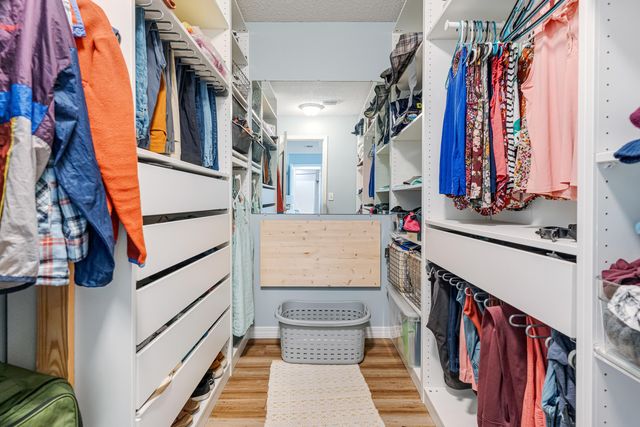 926 Scenic Oak Lane, Fort Walton Beach, FL 32547