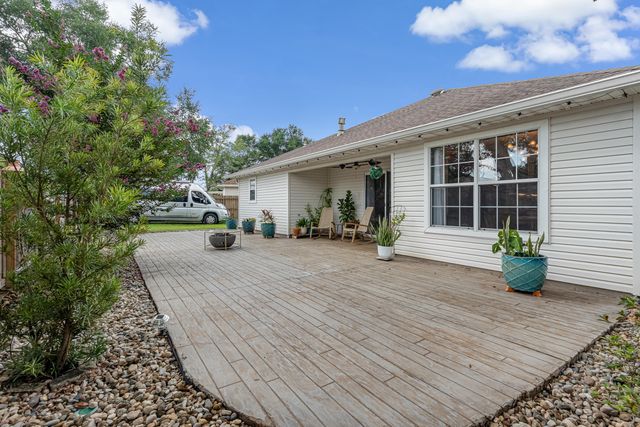 926 Scenic Oak Lane, Fort Walton Beach, FL 32547