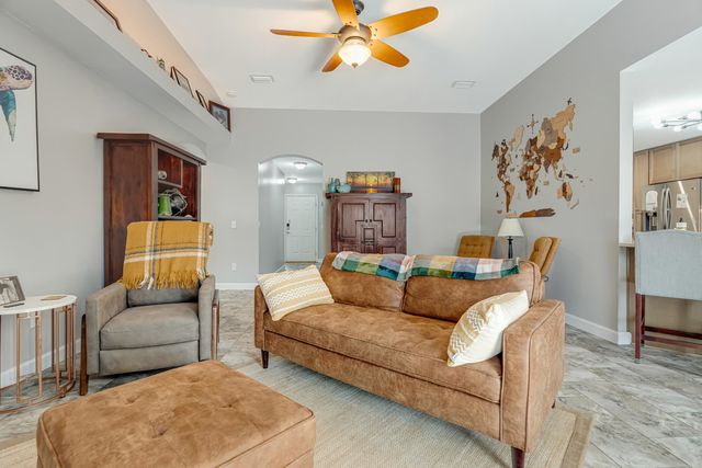 926 Scenic Oak Lane, Fort Walton Beach, FL 32547