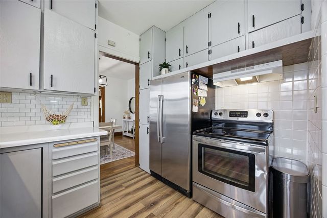1812 Park Ave SE, Cedar Rapids, IA 52403