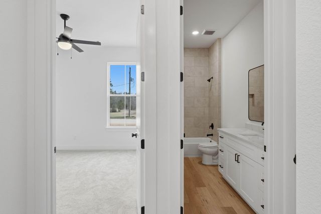 1202 Ada Street, New Waverly, TX 77358