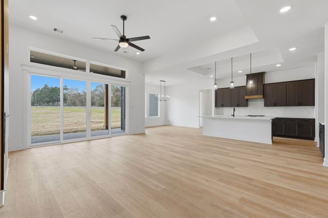 1202 Ada Street, New Waverly, TX 77358