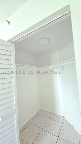 328 NW 12th Ave 11, Miami, FL 33128