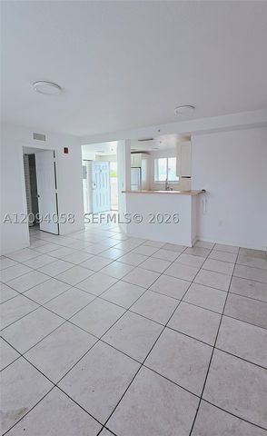 328 NW 12th Ave 11, Miami, FL 33128