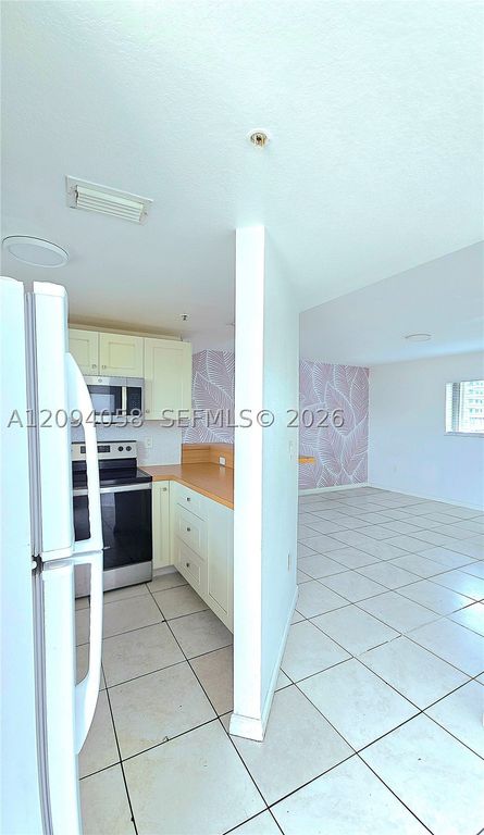 328 NW 12th Ave 11, Miami, FL 33128