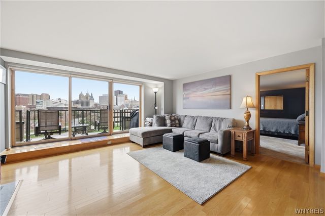 40 Waterfront Circle 406, Buffalo, NY 14202