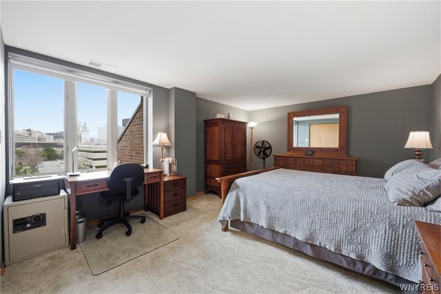 40 Waterfront Circle 406, Buffalo, NY 14202