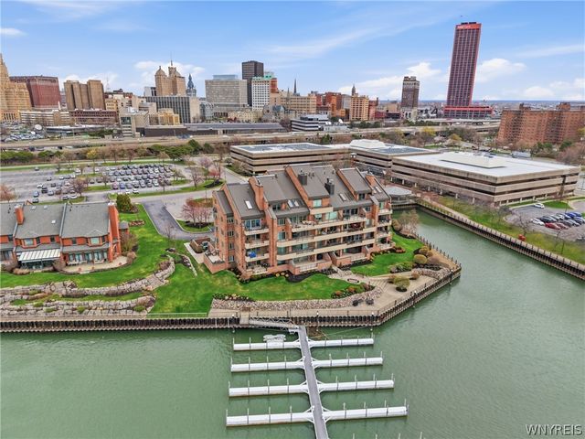 40 Waterfront Circle 406, Buffalo, NY 14202