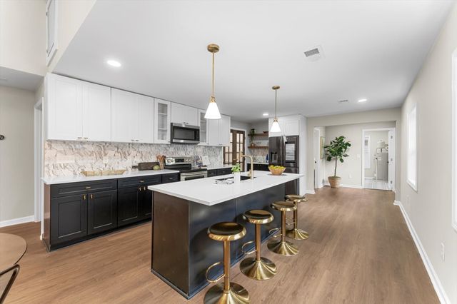 920 North 2nd Street, Nashville, TN 37207