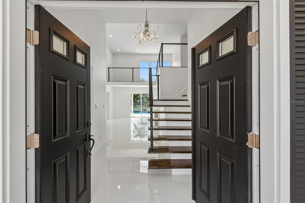 Image 4 of property listing at 755 CAPRI BOULEVARD, Treasure Island, FL 33706