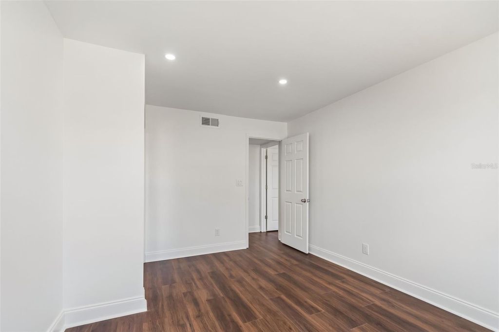 Image 38 of property listing at 755 CAPRI BOULEVARD, Treasure Island, FL 33706