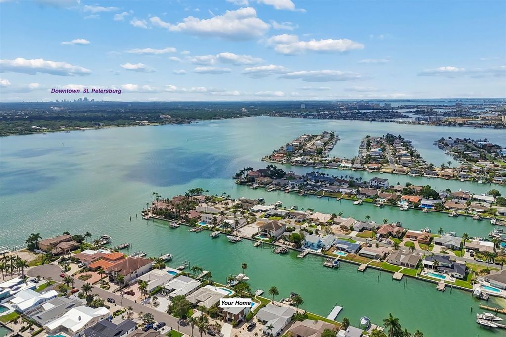 Image 59 of property listing at 755 CAPRI BOULEVARD, Treasure Island, FL 33706