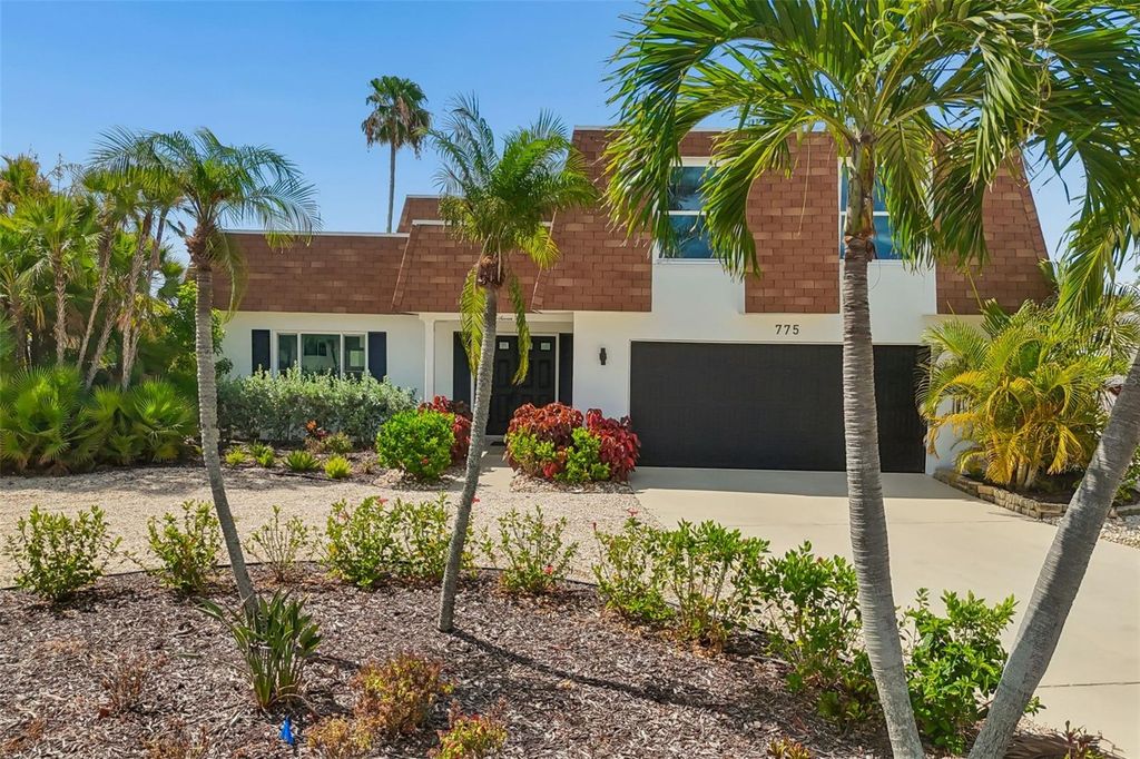 Image 67 of property listing at 755 CAPRI BOULEVARD, Treasure Island, FL 33706