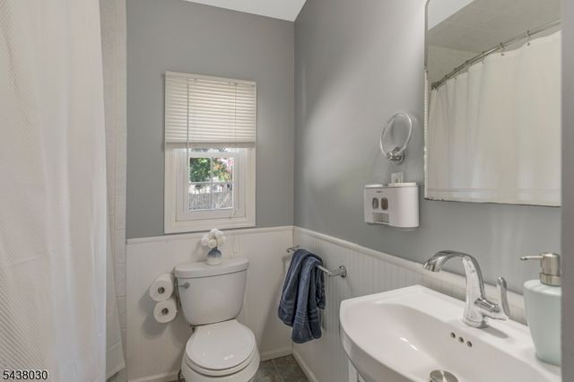 29 Bradford St, New Providence Boro, NJ 07974