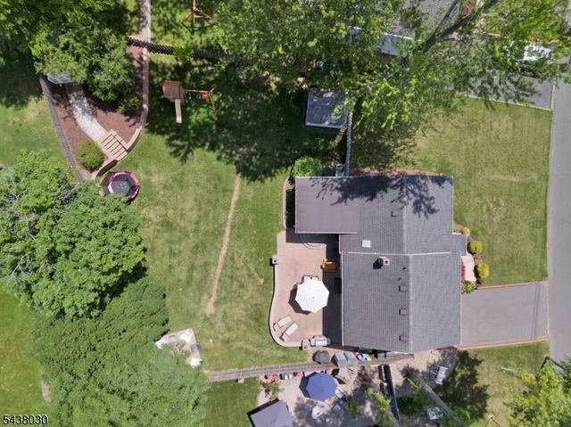 29 Bradford St, New Providence Boro, NJ 07974