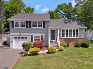 29 Bradford St, New Providence Boro, NJ 07974