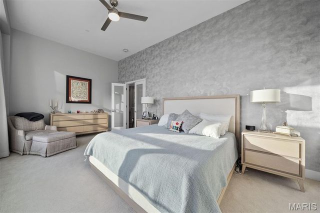 8025 Maryland Avenue 4J, Clayton, MO 63105