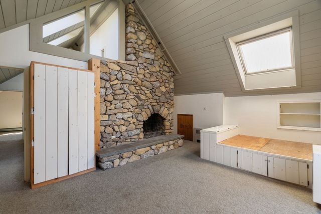 24 Beetle Swamp Rd, Edgartown, MA 02539