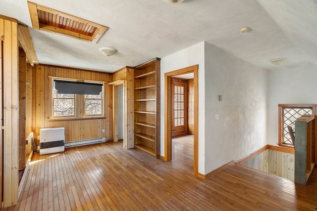 24 Beetle Swamp Rd, Edgartown, MA 02539