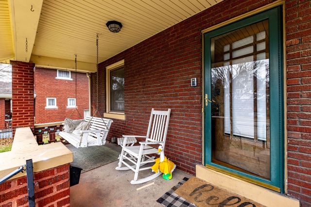 202 W 18th Street, Covington, KY 41011