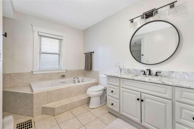 202 W 18th Street, Covington, KY 41011