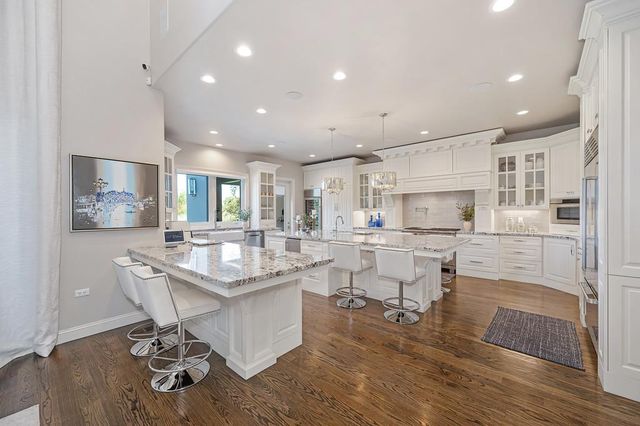 2363 Clubhouse Dr, Rocklin, CA 95765
