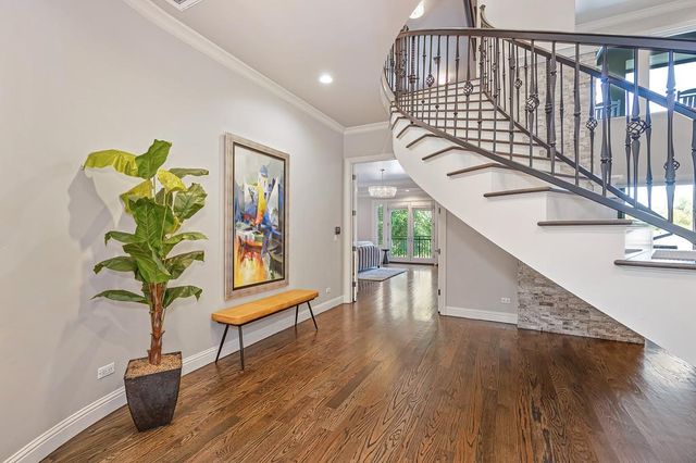 2363 Clubhouse Dr, Rocklin, CA 95765