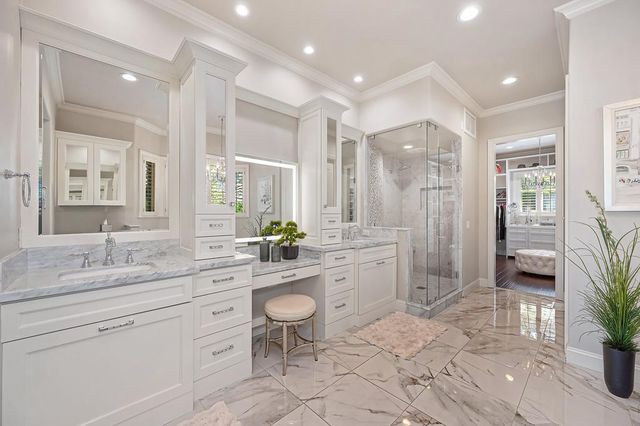2363 Clubhouse Dr, Rocklin, CA 95765