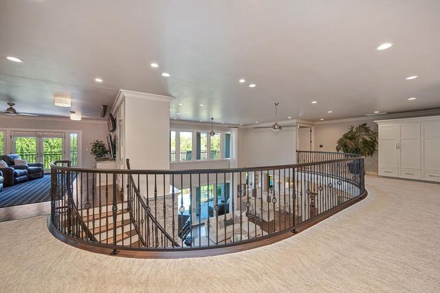 2363 Clubhouse Dr, Rocklin, CA 95765