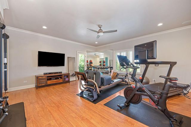 2363 Clubhouse Dr, Rocklin, CA 95765