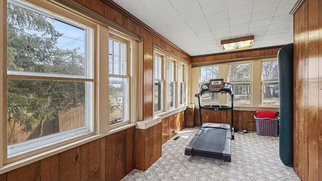 404 W Center Street, Alma, MI 48801