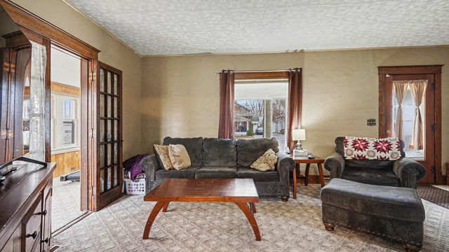 404 W Center Street, Alma, MI 48801