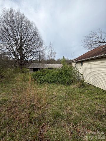 4455 Celia Creek Road, Lenoir, NC 28645