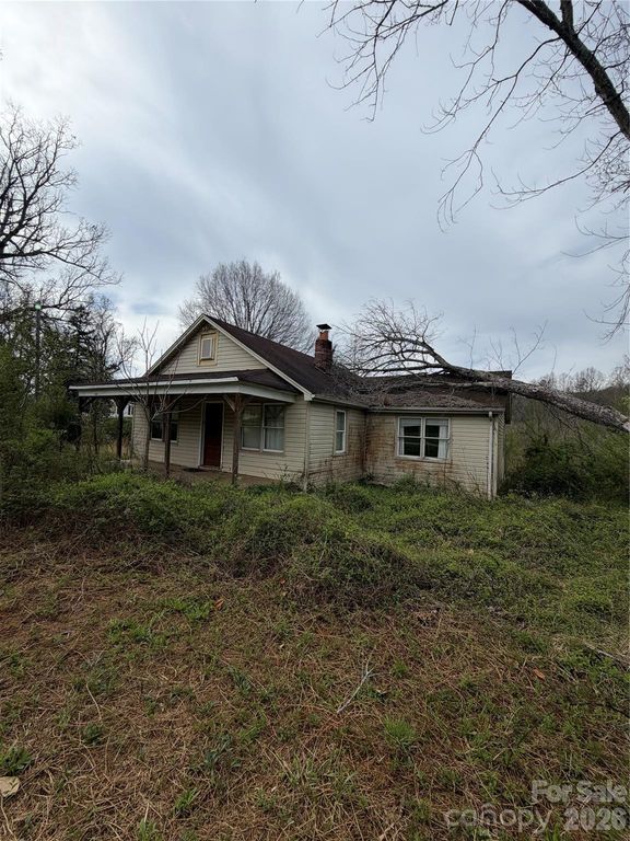 4455 Celia Creek Road, Lenoir, NC 28645