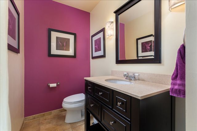 208 S Birchwood Drive, Naperville, IL 60540