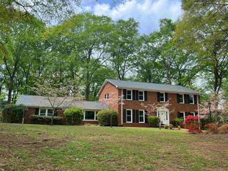 115 Fernbrook Circle, Spartanburg, SC 29307