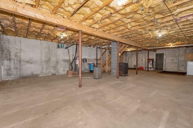 54 South Road, Fremont, NH 03044