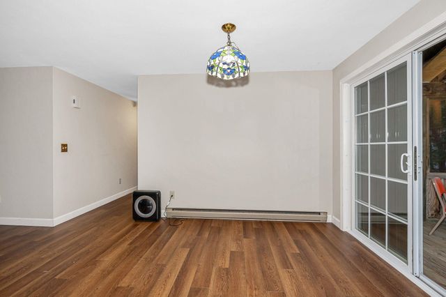 54 South Road, Fremont, NH 03044