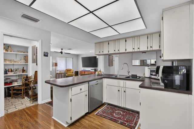 2583 W Carandis Road, West Palm Beach, FL 33406