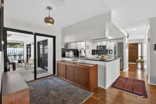 2583 W Carandis Road, West Palm Beach, FL 33406