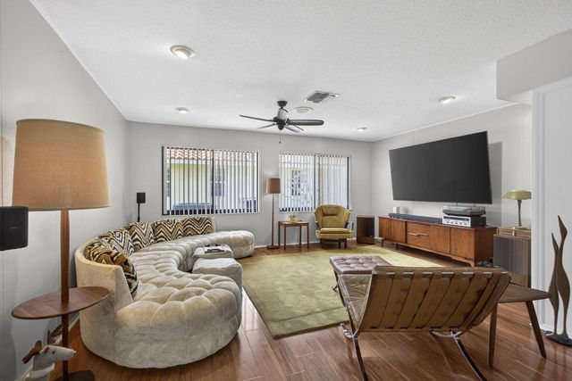 2583 W Carandis Road, West Palm Beach, FL 33406