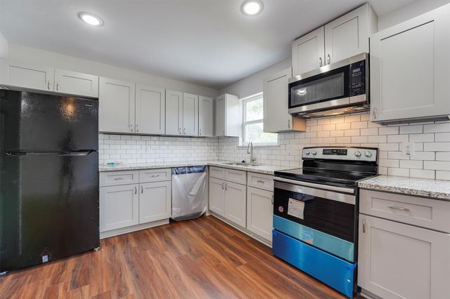 6716 Haight Street A, Houston, TX 77028