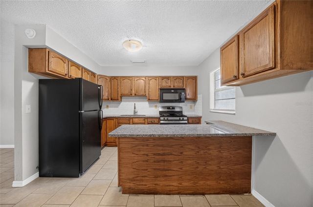 507 S OHIO AVE, Groveland, FL 34736