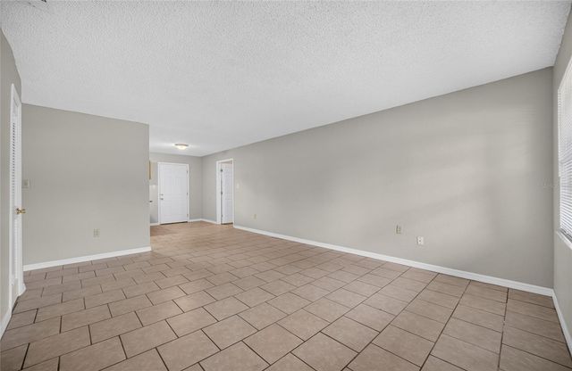 507 S OHIO AVE, Groveland, FL 34736