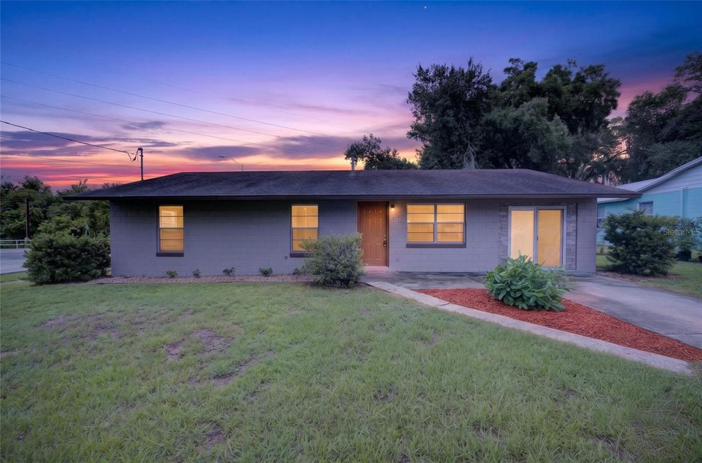 507 S OHIO AVE, Groveland, FL 34736